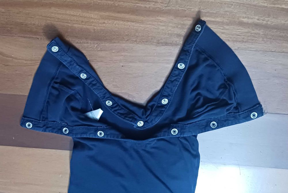 Lote de 4 macacões para bebé - 9 a 12 meses