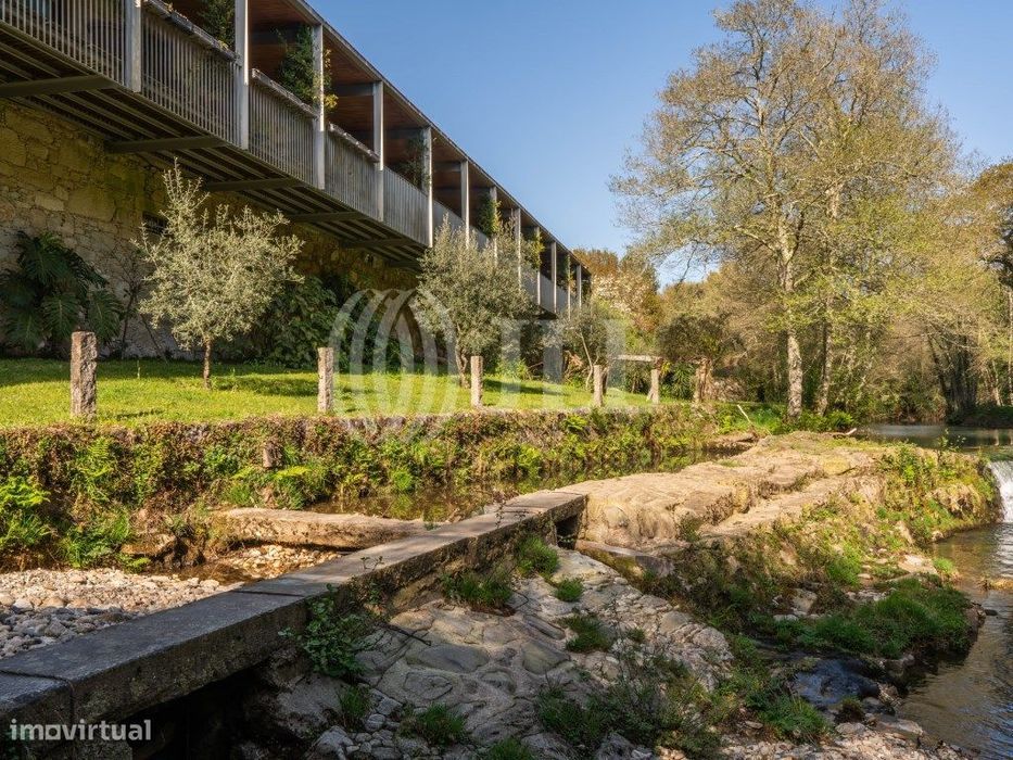 Quinta junto às margens do rio Âncora, em Viana do Castelo