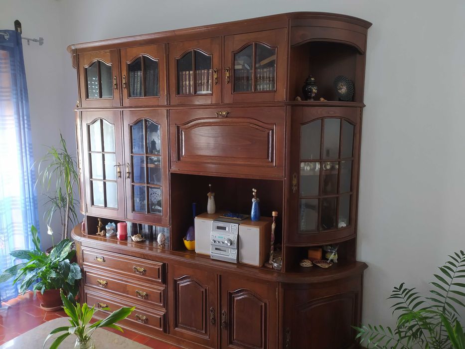 Móvel sala cristaleira