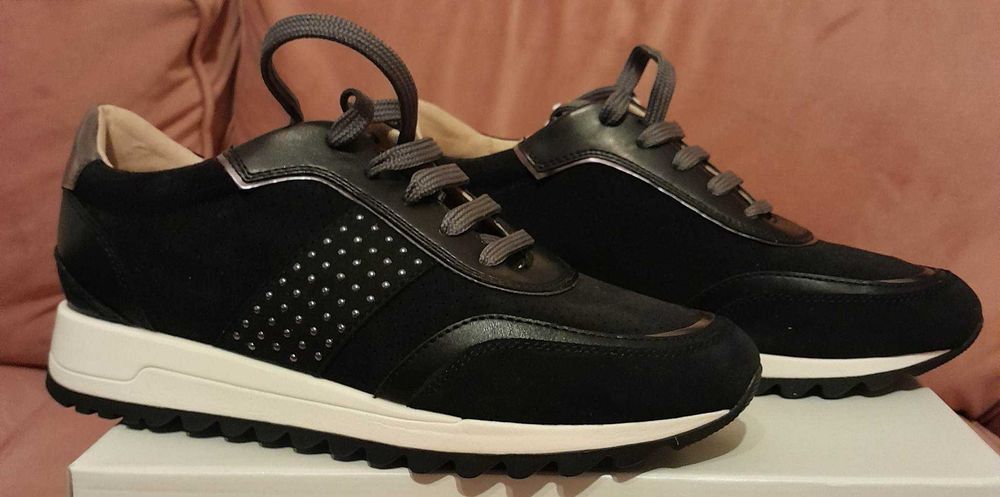Buty Geox Czarne Nowe 39
