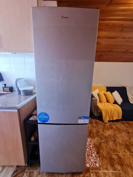 Frigorífico combinado CANDY 176cm altura como novo