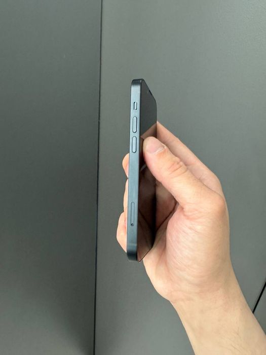 iPhone 13 mini. 128GB. Midnight. (MLK03). Купить айфон 13 міні. Телефон. Акб 100%