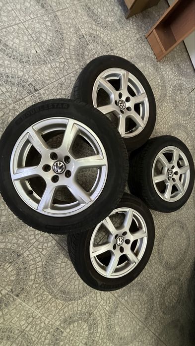 Jantes originais volkswagen Polo – R15 + pneus 195