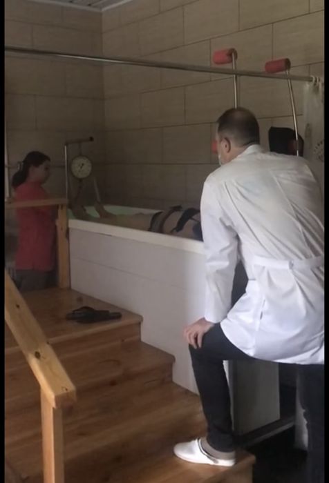 Ванны: Подводного вытяжения позвоночника, подводного массажа, гидроаэр