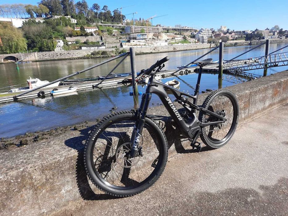 Specialized Turbo Levo Comp Carbon