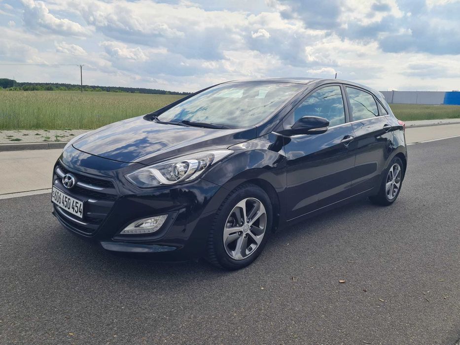 Hyundai i30 lift 1.6crdi 110km climatronic tempomat led