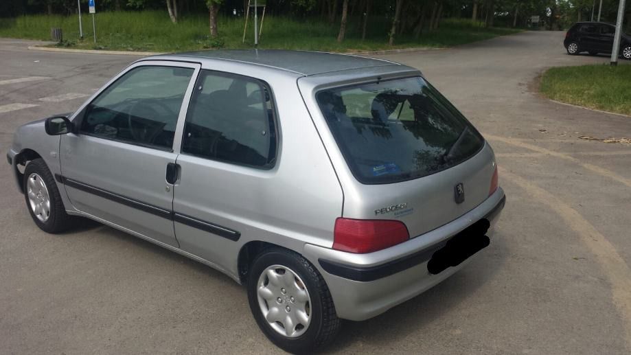Peugeot 106 mk2 .