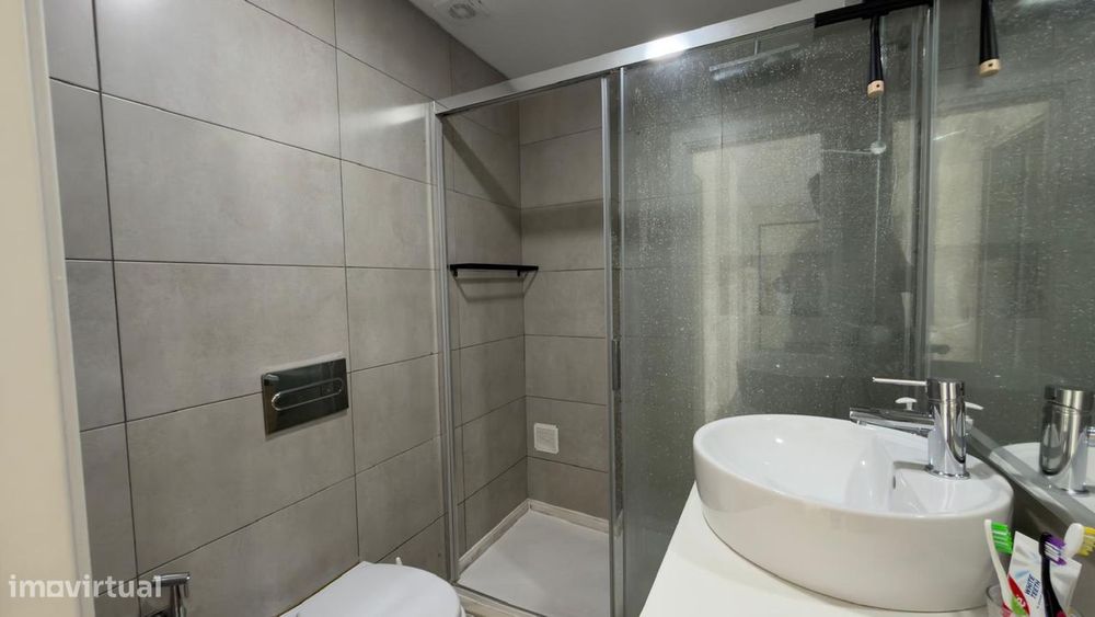 Apartamento T3 Open Space para Arrendamento em Paio Pires