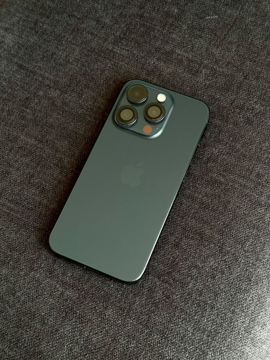 iPhone 15 Pro Azul Titânio
