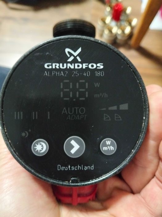 Циркуляційний насос Grundfos alfa 2