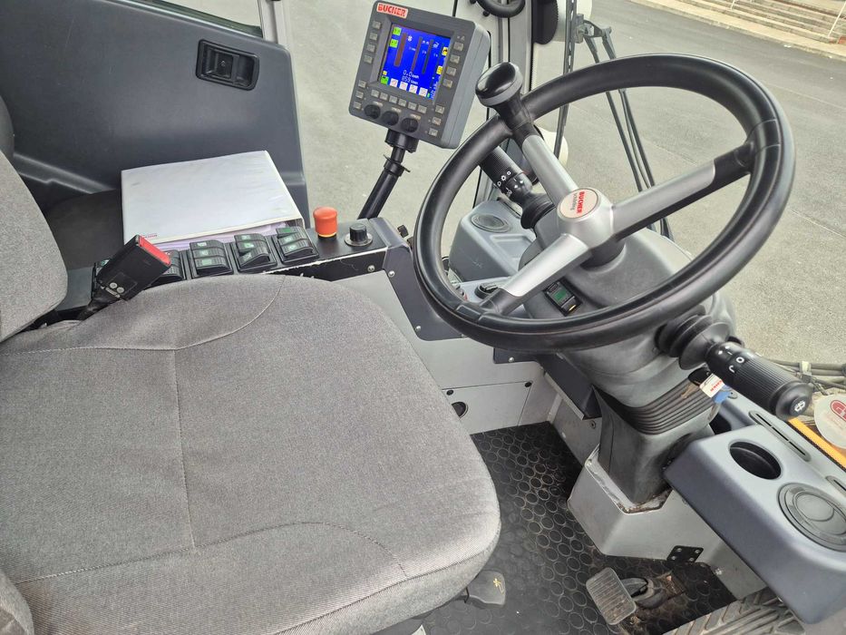 Zamiatarka bucher citycat2020 schmidt euro 6