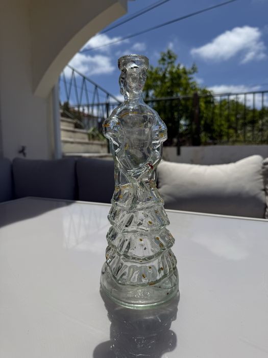 Licoreira Nazarena em Vidro – Peça Decorativa Antiga