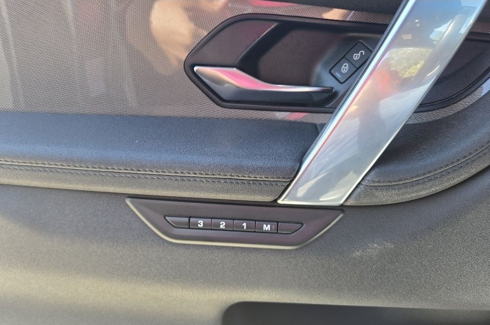 Land Rover Discovery Sport P300e PHEV IVA dedutível (Financiamento/Garantia)