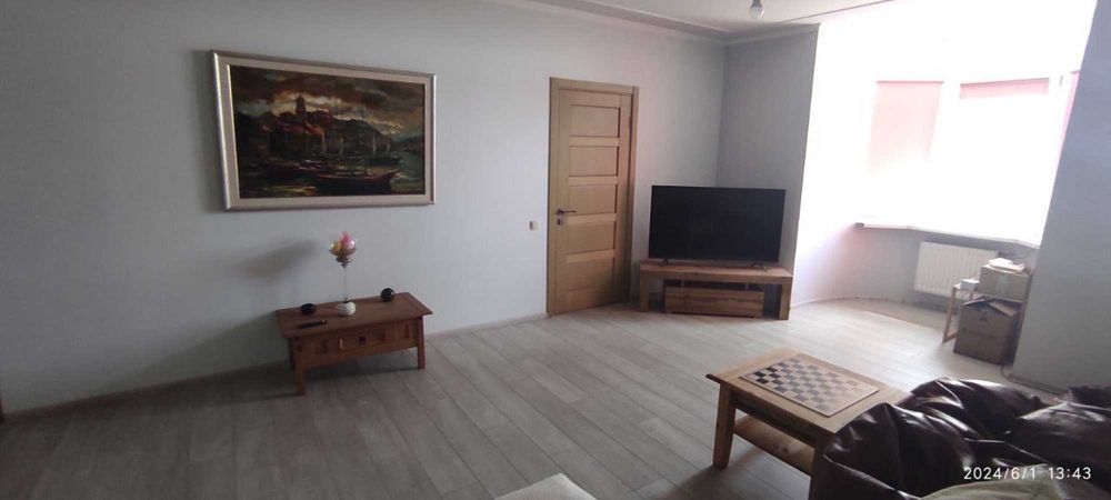 Без посредников. Продается просторный дом в Гатном – 300 м², 12 соток!