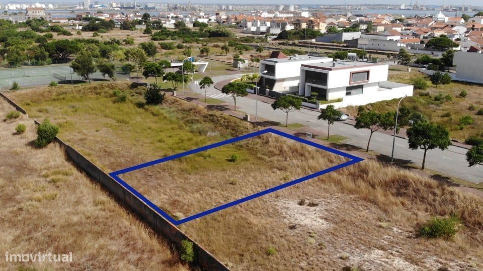 Terreno para construção de moradia