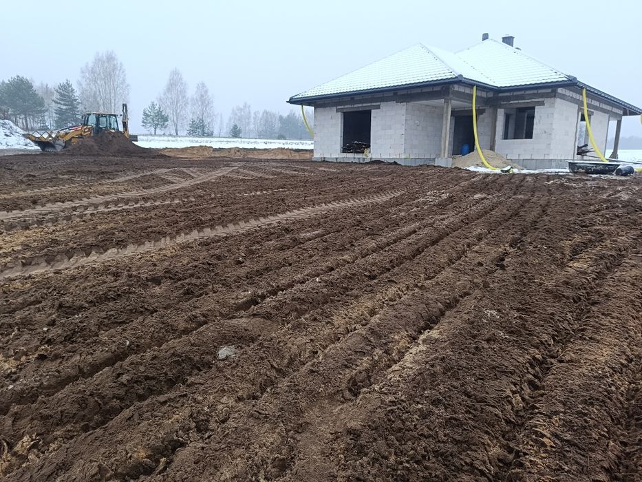 Usługi koparko ładowarką / minikoparką