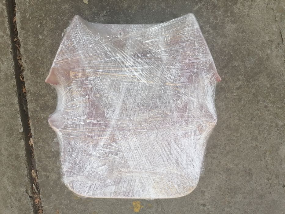 Обтекатель обтічник з фарою і проводкою