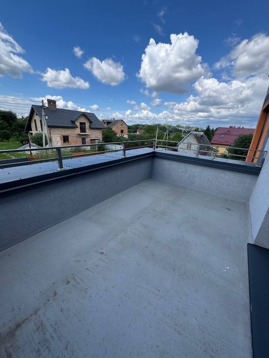Продаж 3-кім. будинку 230 м.кв. з комунікаціями Солонка/Ков'ярі