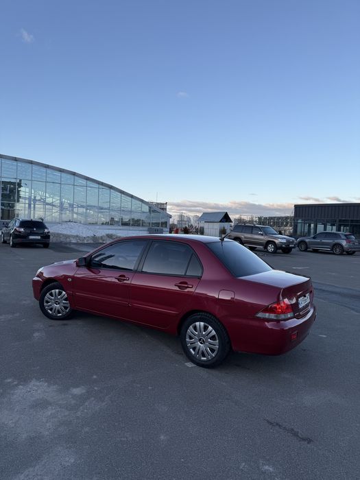 Продам Mitsubishi Lancer 9