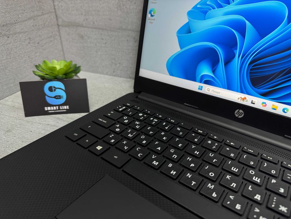 Мультимедійний ноутбук Hp 14-cf/i3-1005G1/256gb ssd/14"/8gb ddr4