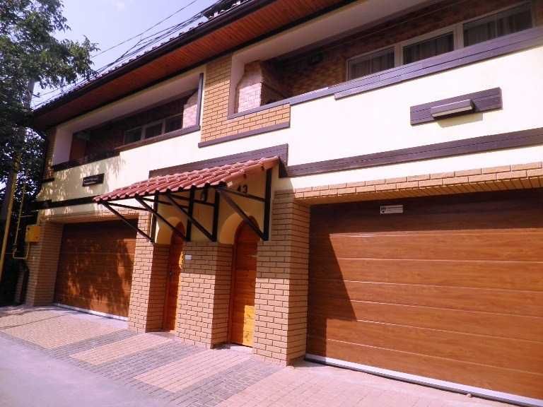 Абрикосовая ,гараж,балкон,отчетные документы, Свет есть всегда