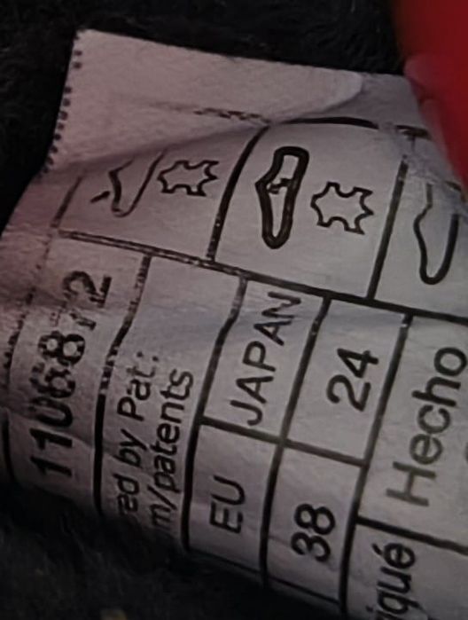 Oryginalne granatowe kapcie UGG