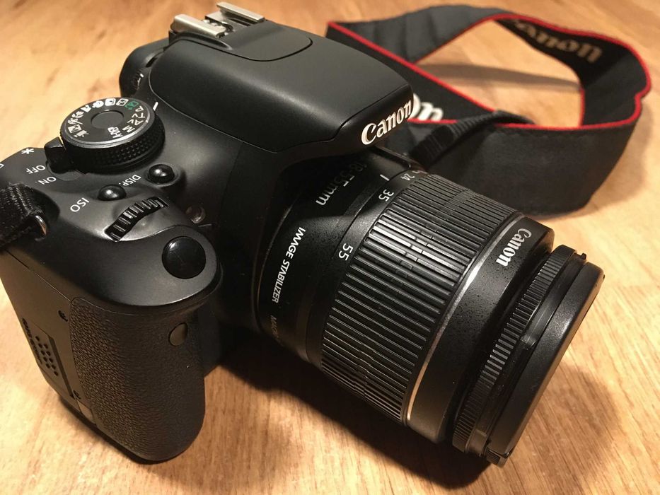 Aparat Lustrzanka Canon EOS 600D