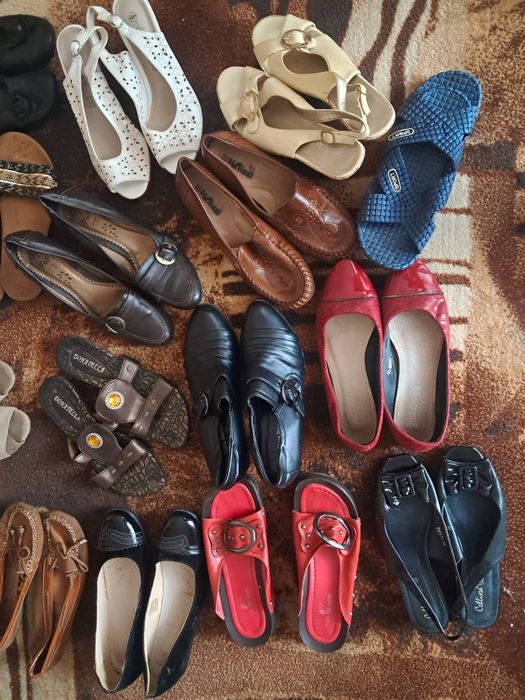 Buty damskie 22 pary