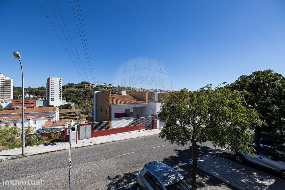 Duplex T3 para venda