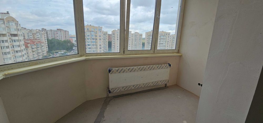 Продаю дворівневу квартиру 4 км Київ Терміново