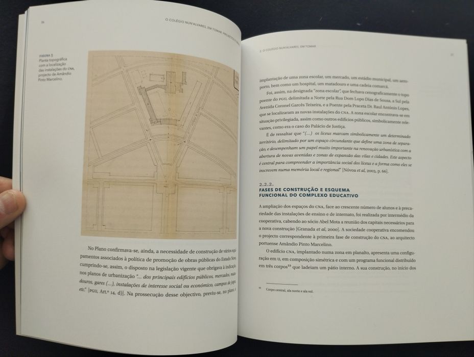 **Título:** Livro "O Colégio Nun'Álvares em Tomar" -  CNA