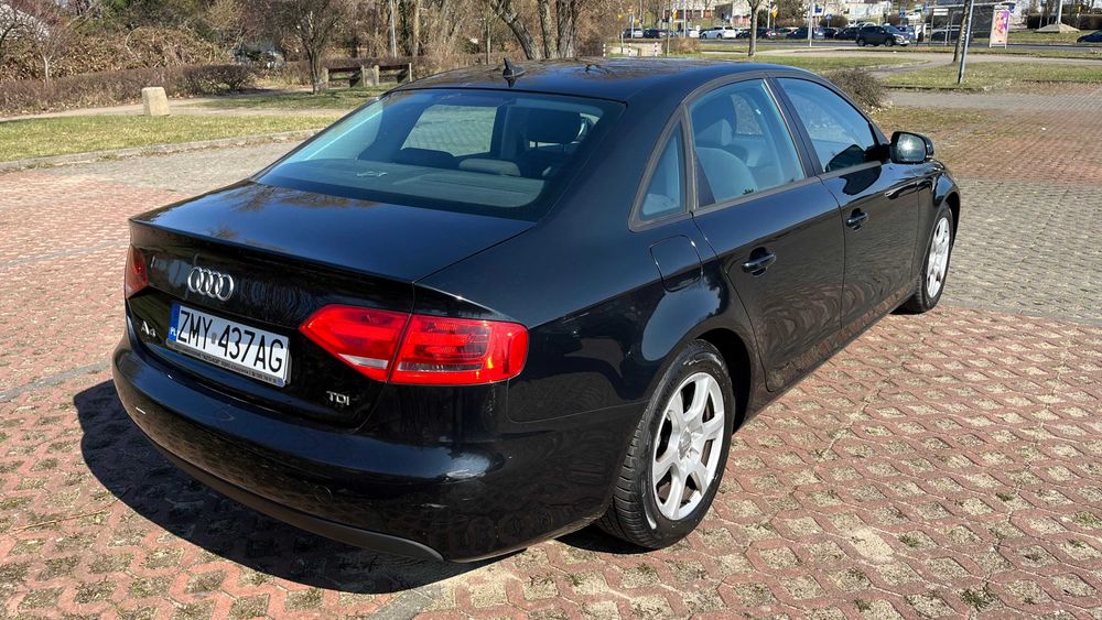 Audi A4 2011 Bezwypadkowy