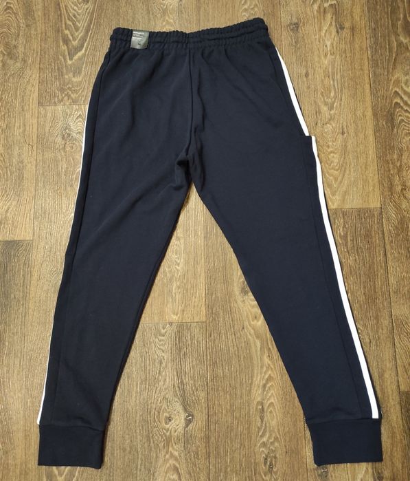M Adidas Essentials IC9406 оригінальні чоловічі спортивні штани