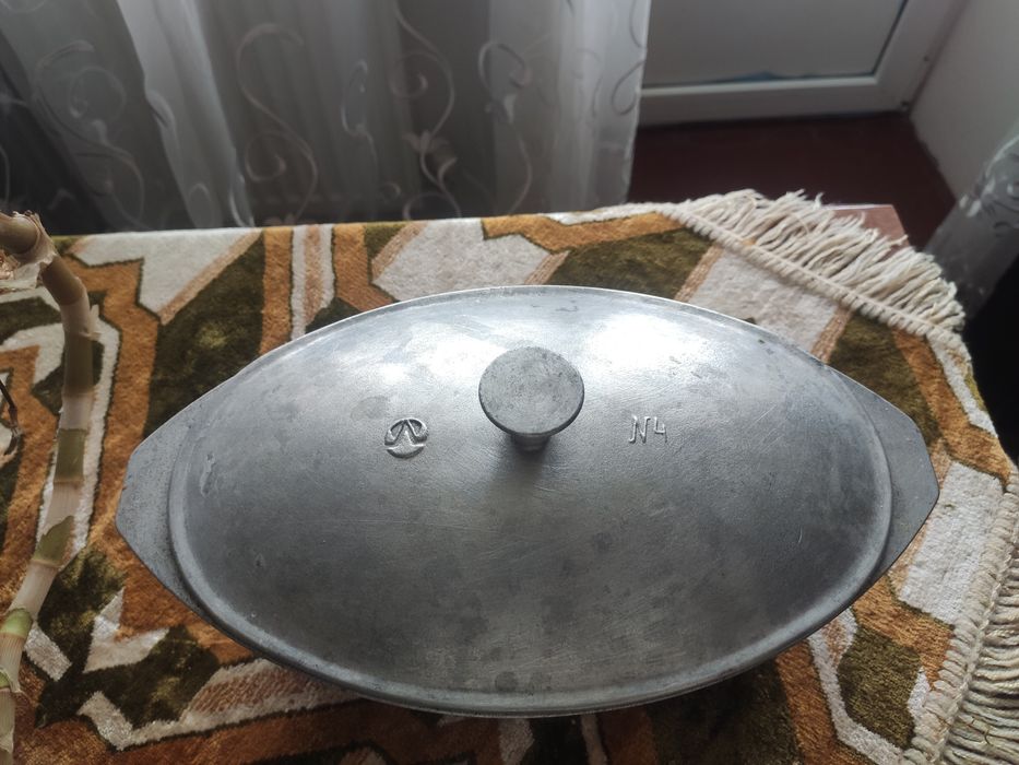 Гусятница 3 л б/у в хорошем состоянии. 200 грн. Только Умань.