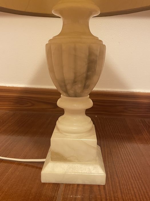 Candeeiros de Mesa e de Teto