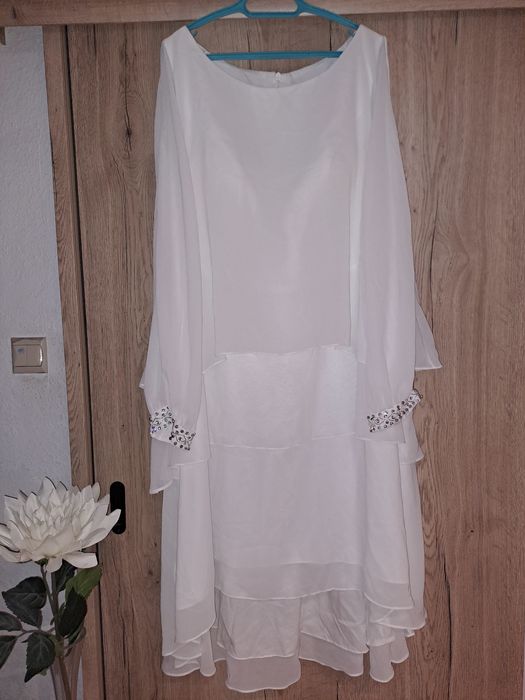 Suknia elegancka biała