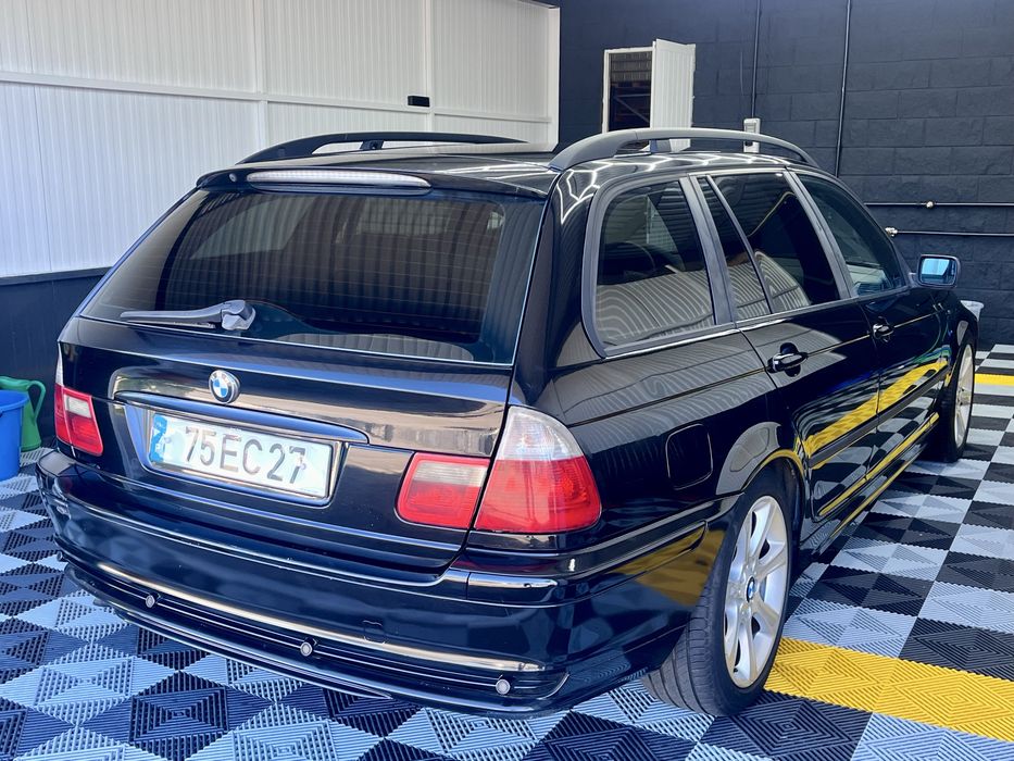 BMW 320