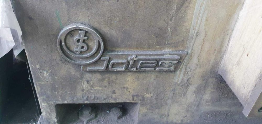 Szlifierka  do plaszczyzn Jotes SPF 30