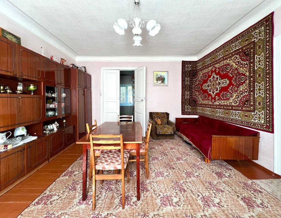 Боярка, вул. Київська. Здам півбудинку. Довготривало.