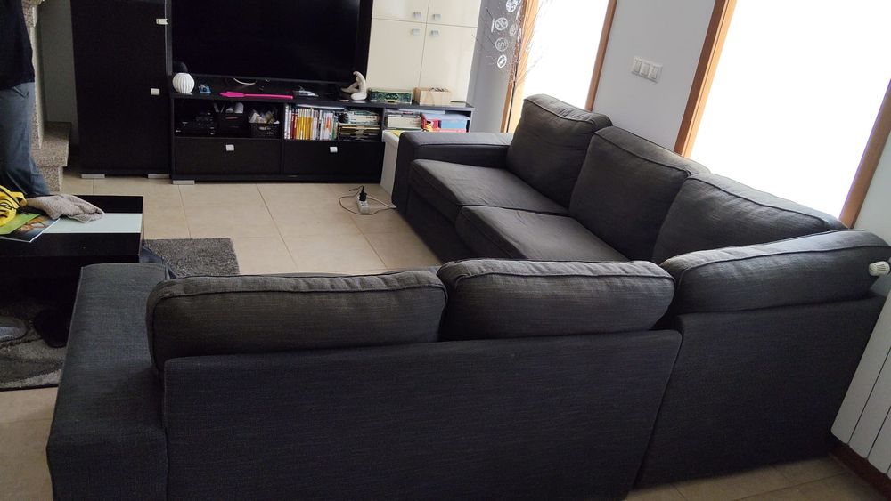 Sofá Cinzento 2,5m x 2,5m +chaise-longue com arrumação – muito confortável