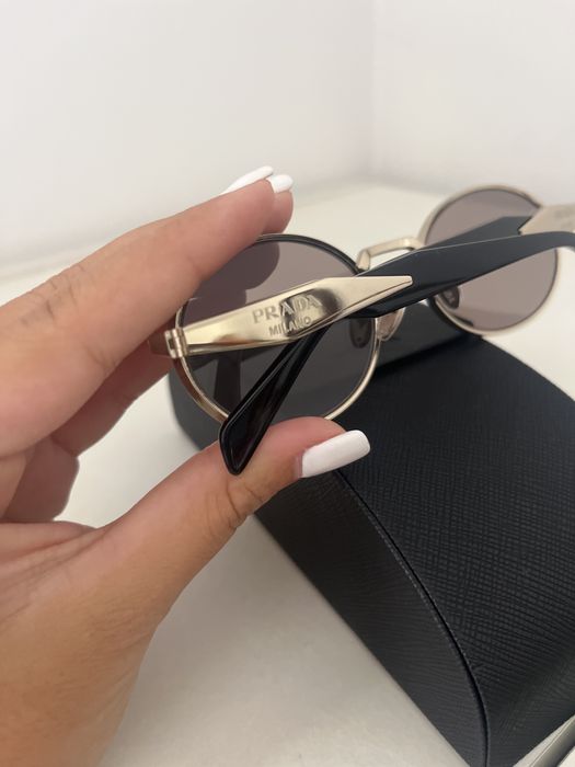 Óculos de sol Prada