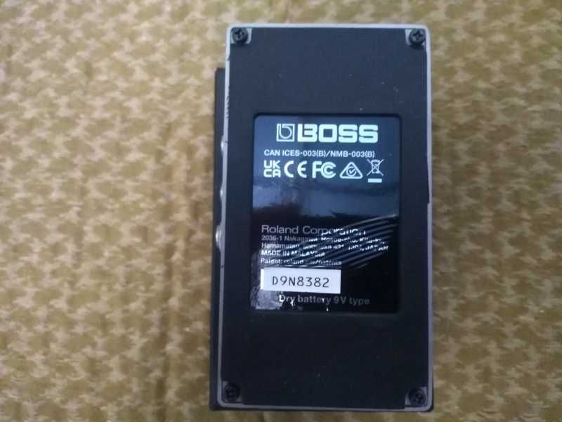 Reservado Pedal Boss RV-6 Reverb (Como novo)