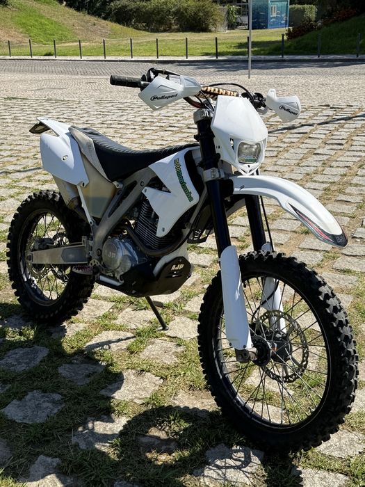 AJP PR4 240 Enduro 2014