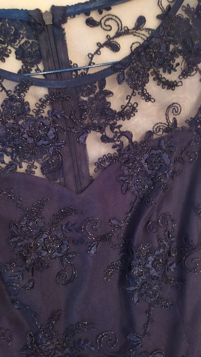 Sukienka na imprezę