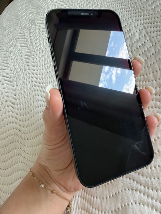 iPhone   12 64Gb