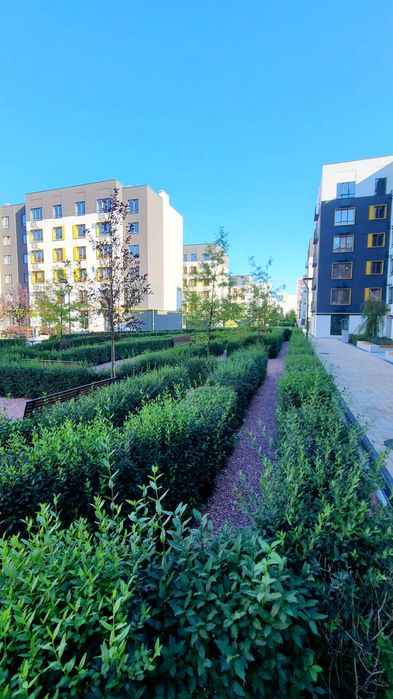 Продається велика студія в ЖК Молодість 30м2 .Без комісії!