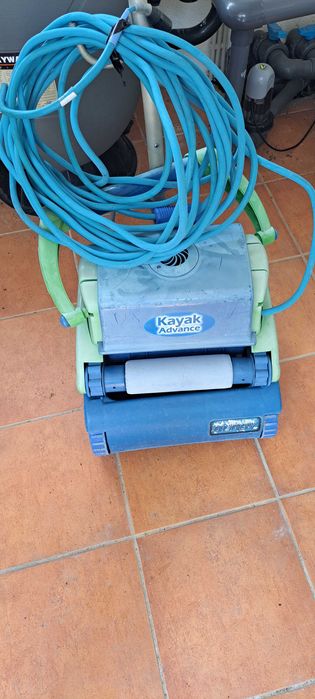 Robot de piscina Kayak advance