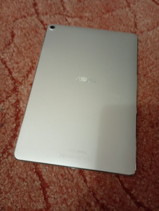 Планшет Asus ZenPad 3S 10 4/64GB Silver (Z500M-1J019A)
