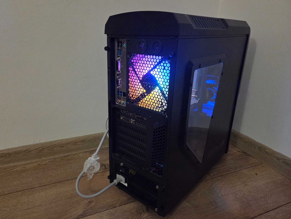 Komputer do Gier Intel i5 16GB Ram GTX980 SSD RGB