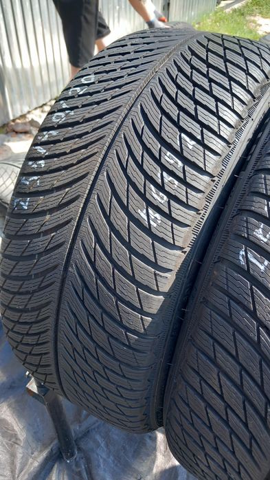 255/40/20 Michelin Pilot Alpin 5 101W